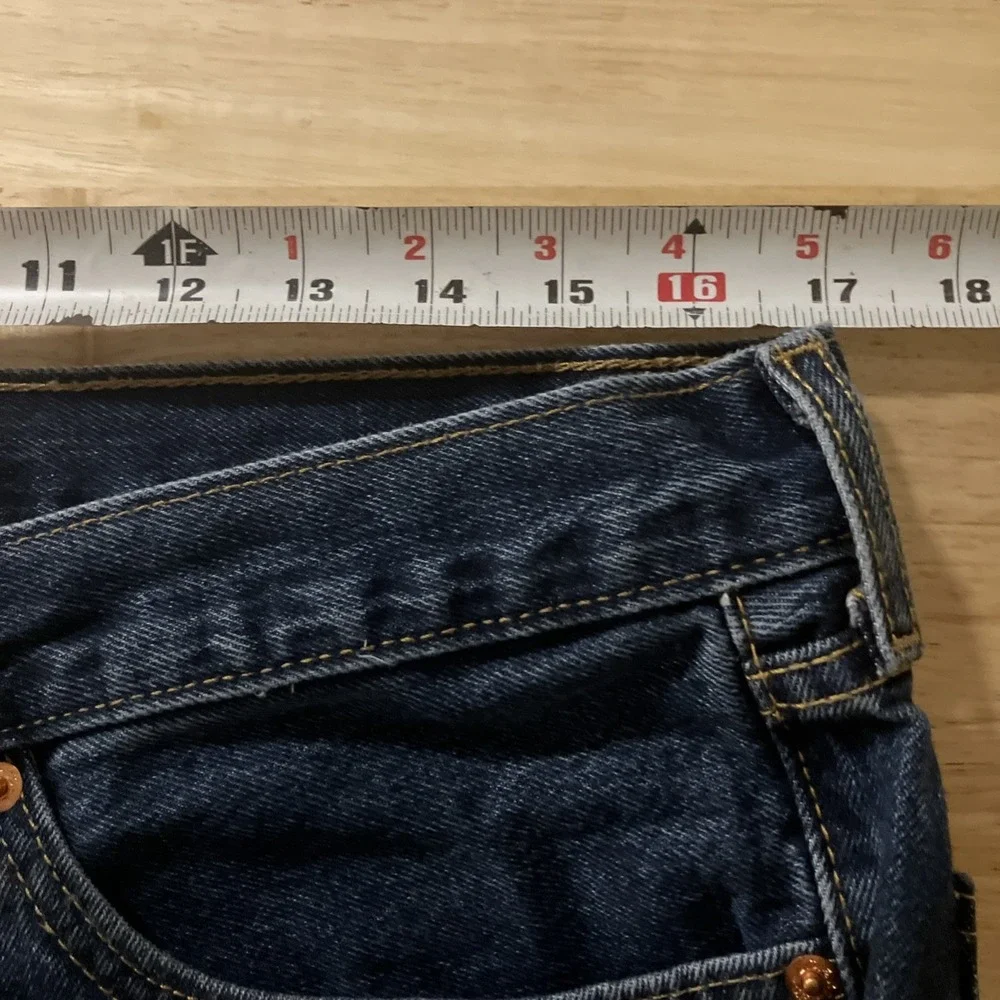 Men's Levis Jeans Size 34x32 Style 505 Straight Leg Dark Wash